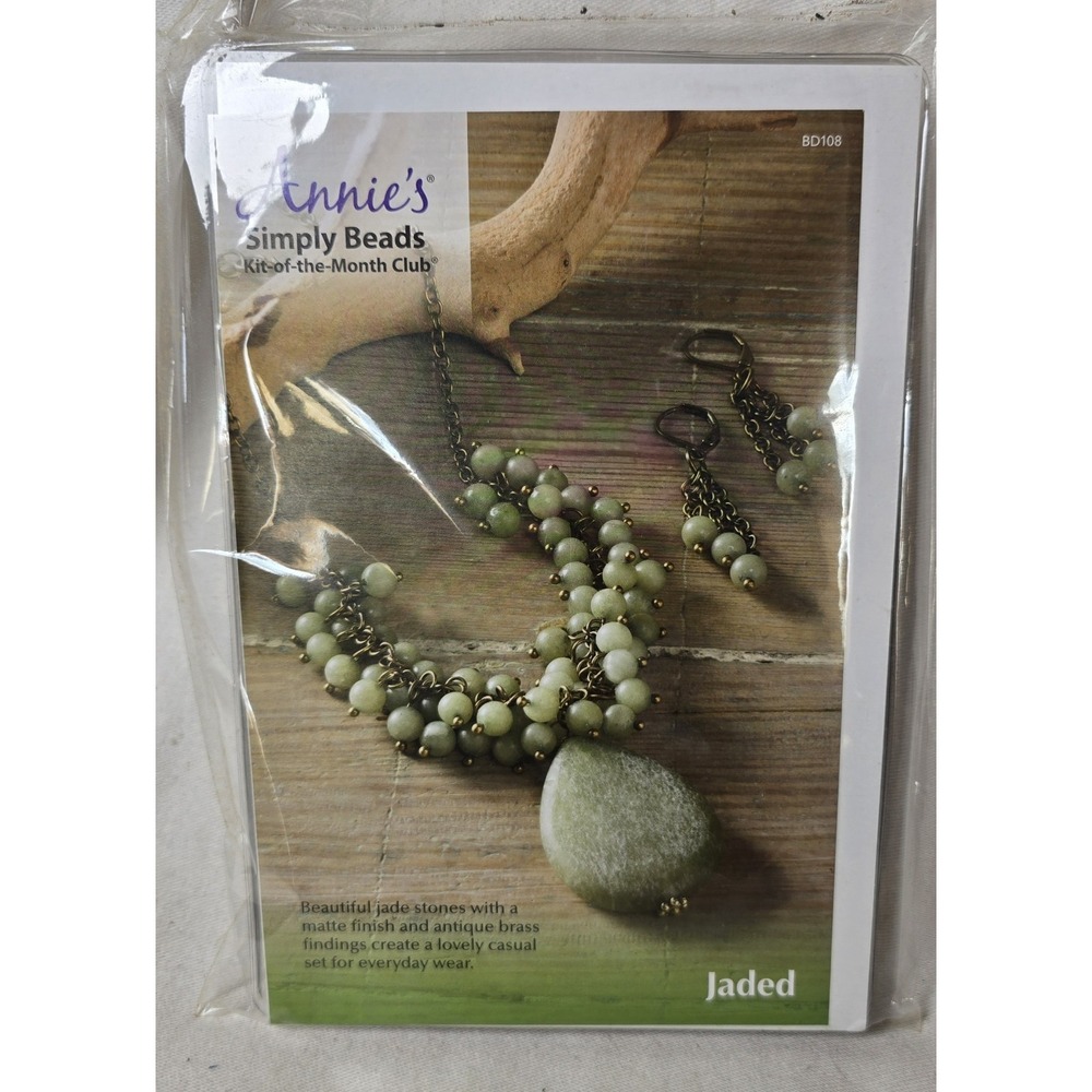 Annie's Simply Beads "Jaded" Kit-of-the-Month Club‎ Kits BD108